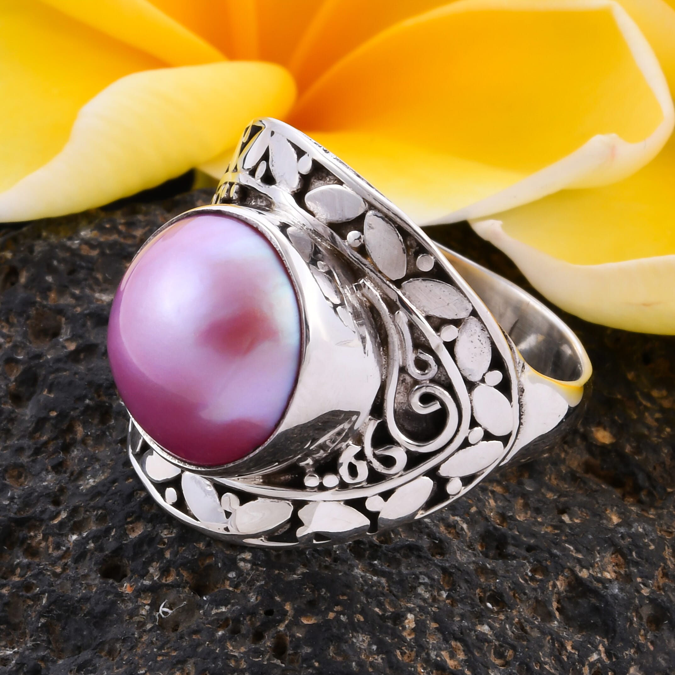Royal Bali Collection - Pink Mabe Pearl Ring in Sterling Silver, Silver wt 5.75 Gms