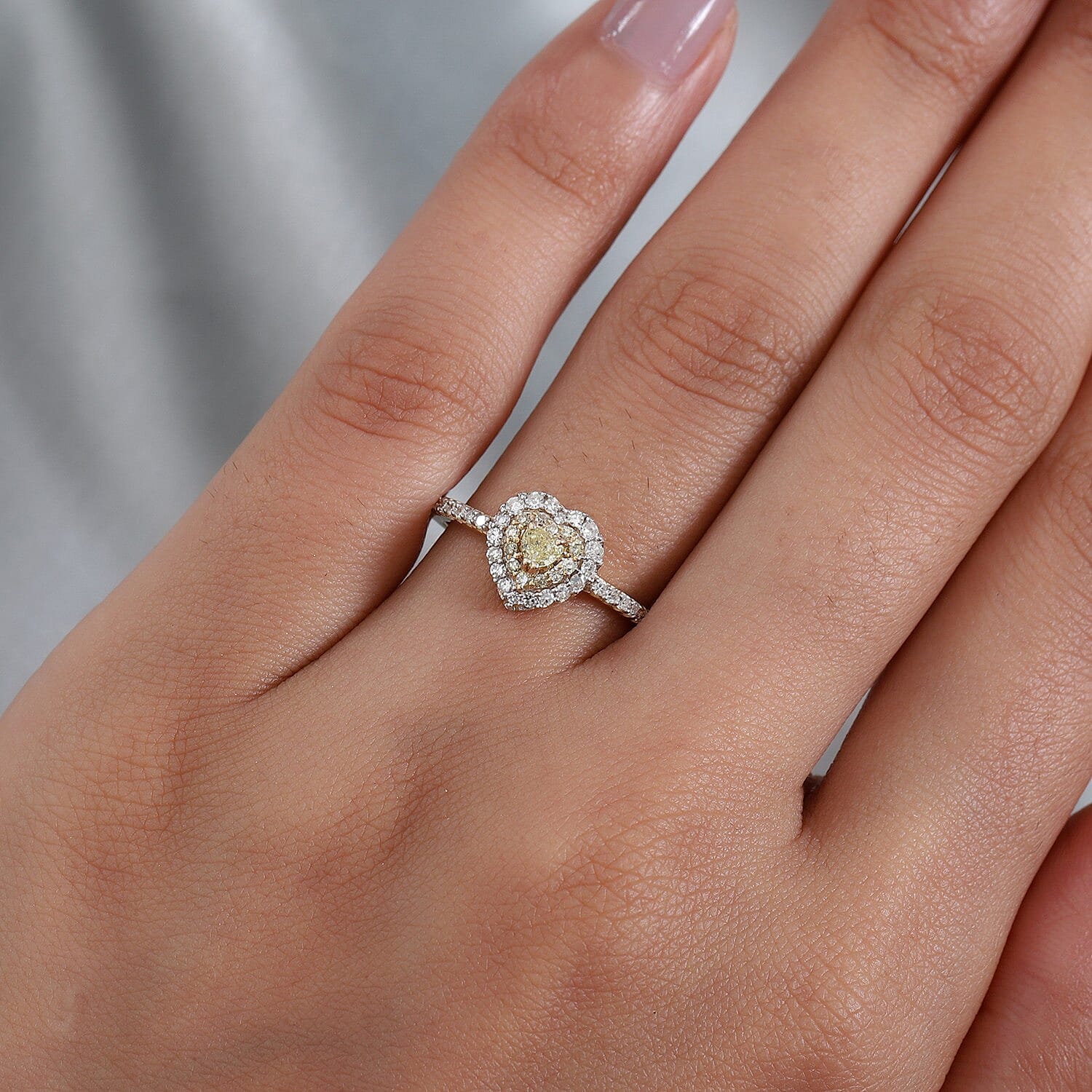 14K Yellow Gold Natural Yellow Diamond and White Diamond Heart Ring 0.50 Ct.