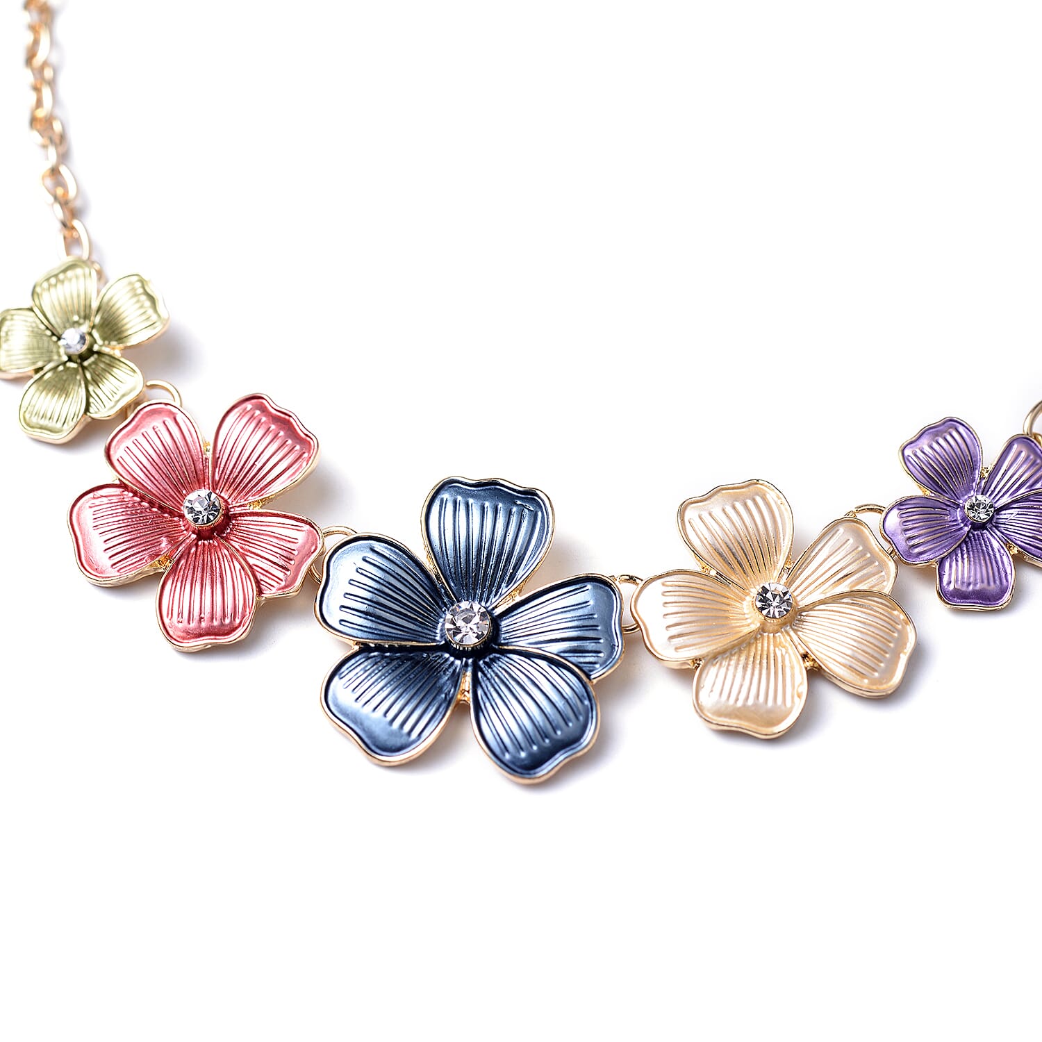 White Austrian Crystal Floral Necklace (Size 20 with 2 inch Extender) in Gold Tone