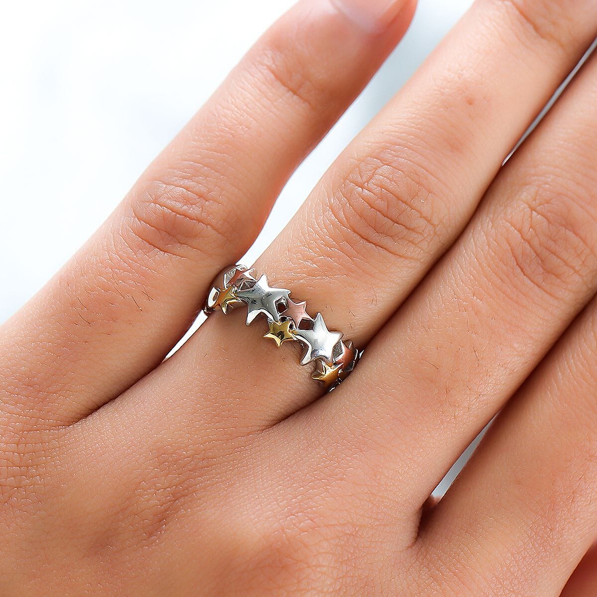 Platinum Overlay, 18K Yellow and Rose Gold Vermeil Plated Sterling Silver Star Ring, Silver Wt 5.13 Gms