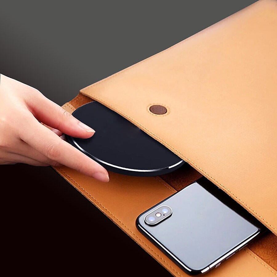 Smart Wireless Charging Pad (Size 10x10cm) - Black