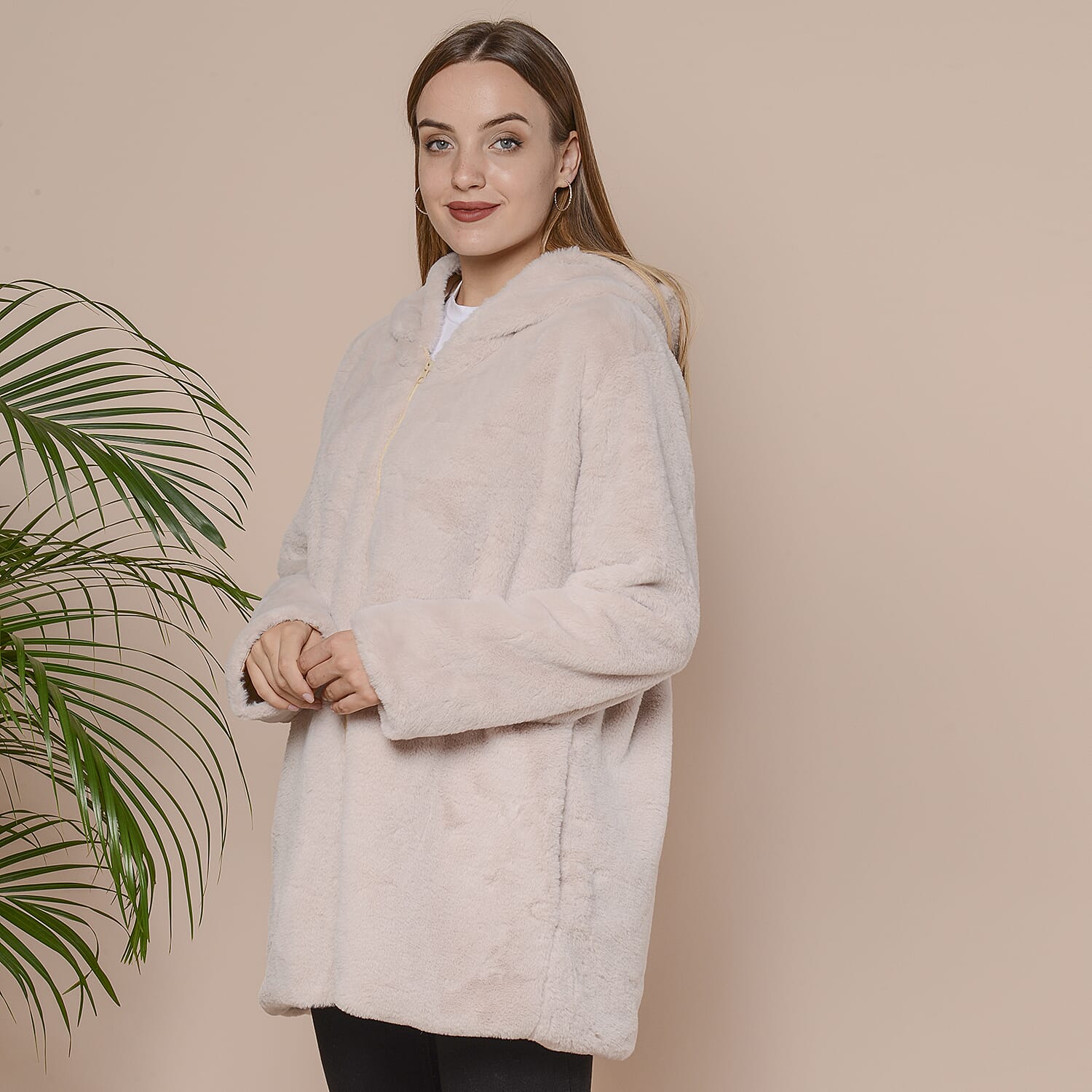 Supersoft Faux Fur Coat with Two Pockets and Zipper Closure  - Beige