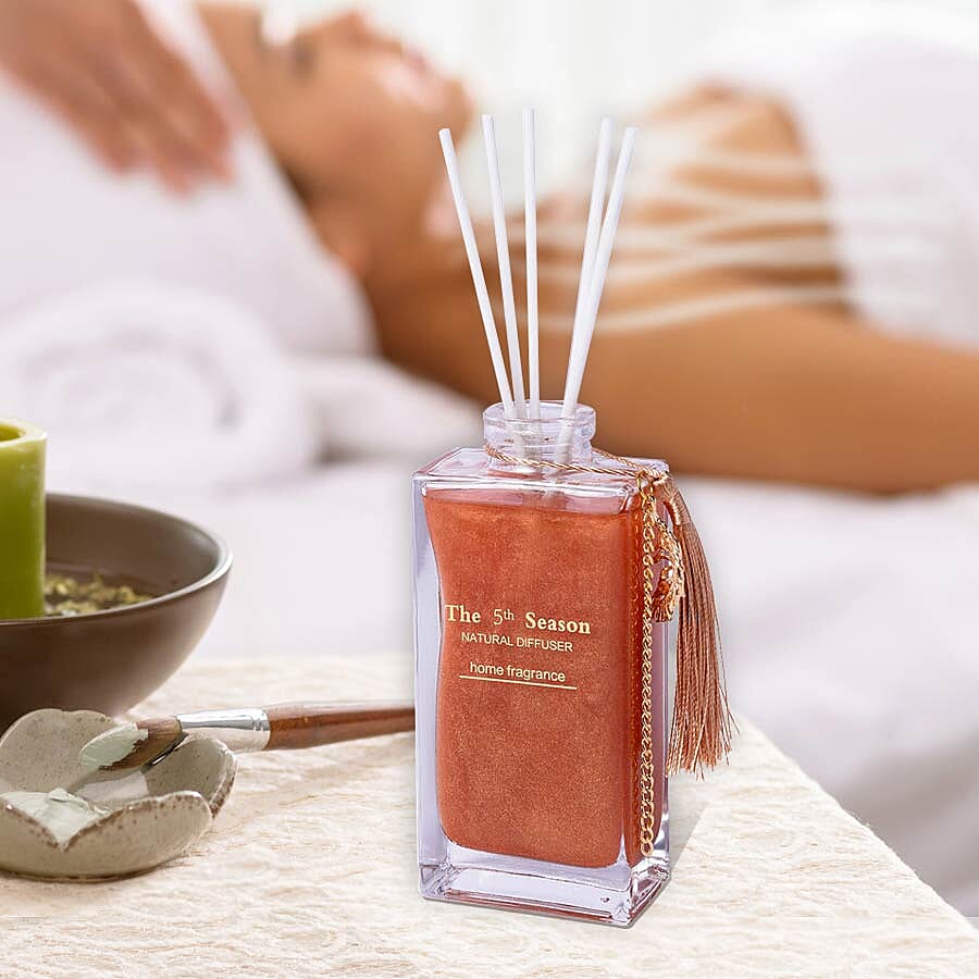 The 5th Season - 150ml Reed Diffuser Air Freshener in Gift Box with Artificial Flower - Gold (English Pear and Freesia Fragrance)