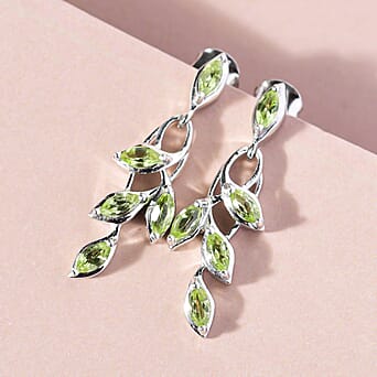 https://tjcuk.sirv.com/Products/36/7/3678853/AA-Hebei-Peridot-Leaf-Vine-Dangle-Earrings-in-Platinum-Plated-Sterling_3678853_2.jpg?w=342&h=342