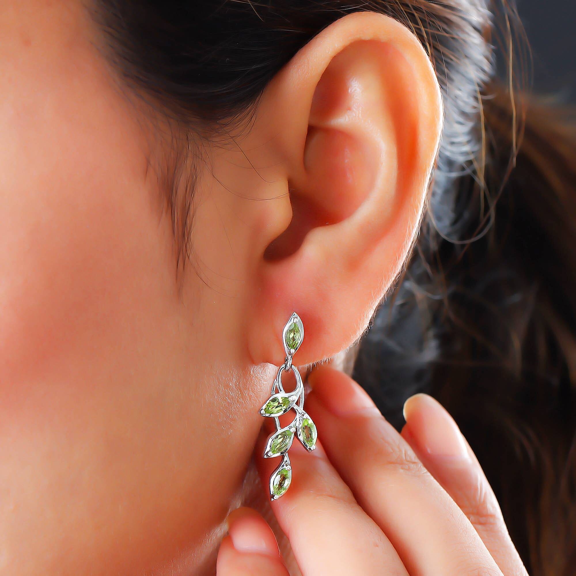 D'Joy - Hebei Peridot Leaf Vine Dangling Earrings with Push Back in Platinum Overlay Sterling Silver 1.63 Ct.