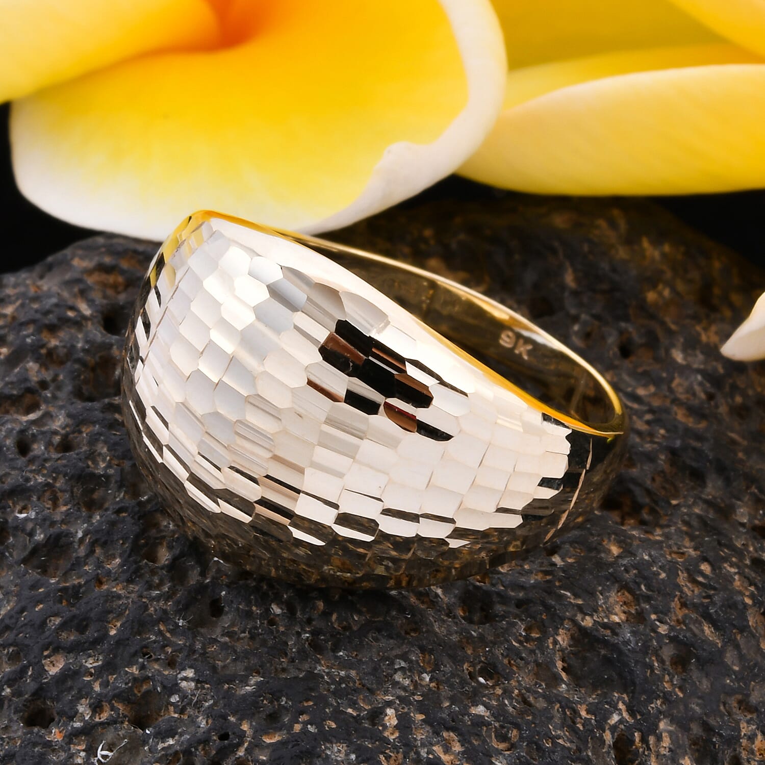 9K Yellow Gold Diamond Cut Dome Ring