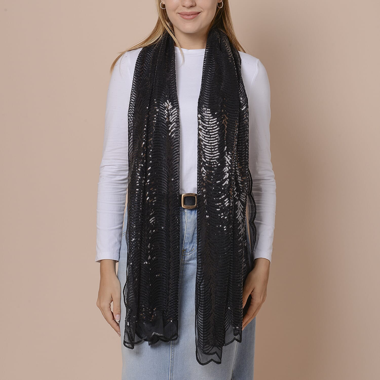 Scallop Pattern Sequin Scarf (Size 58x190 Cm) - Black