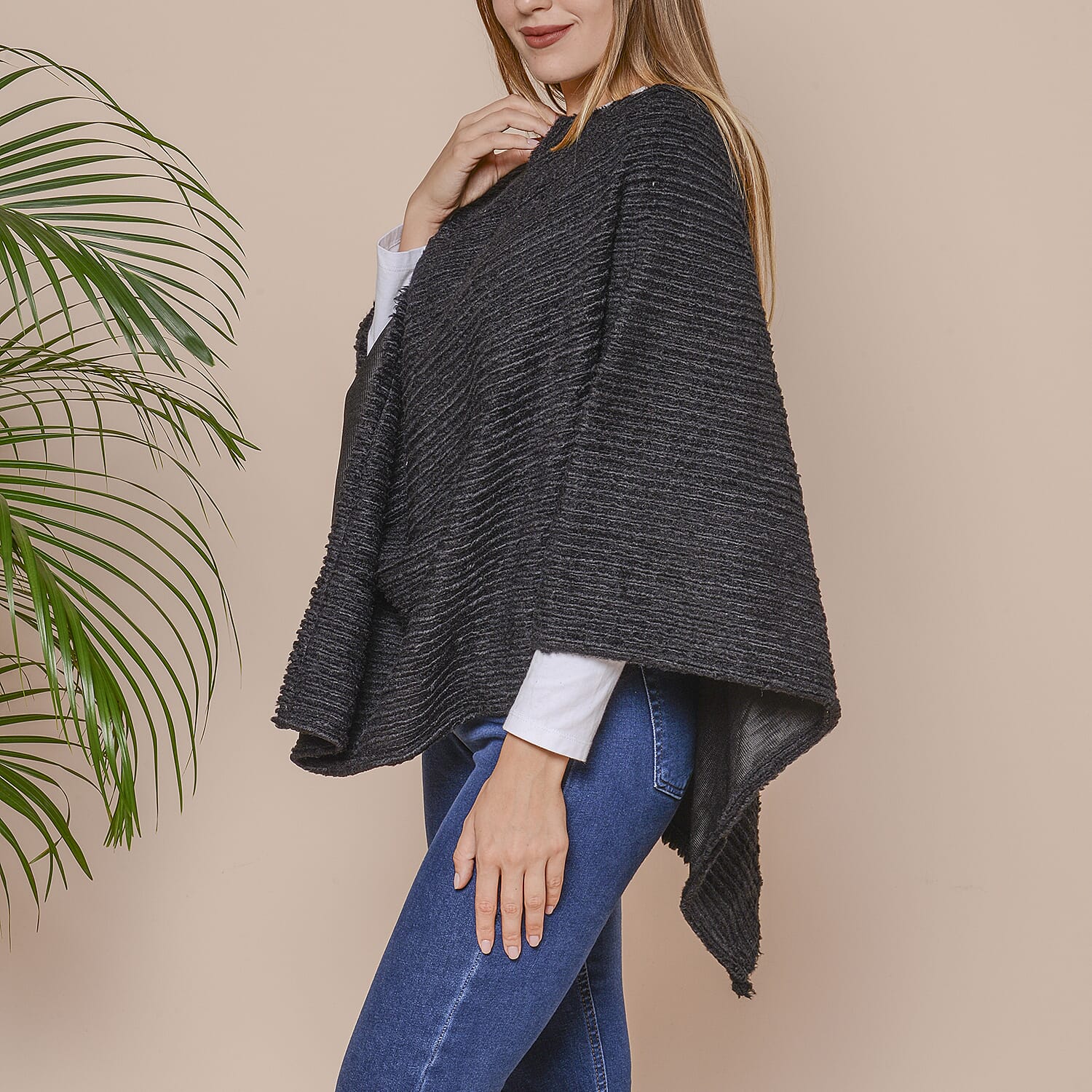 Striped Design Soft Faux Fur Poncho (Size 100x84 cm) - Black