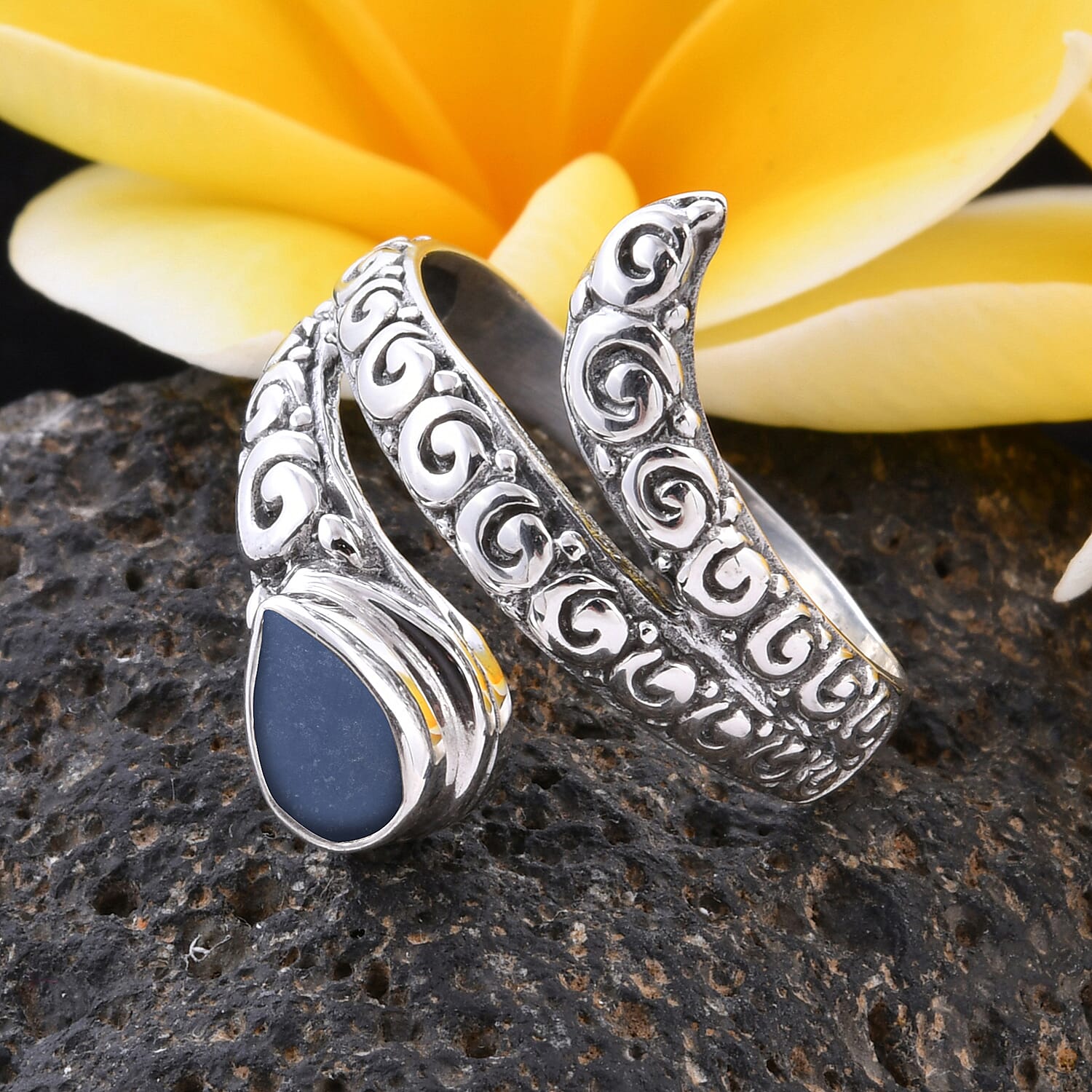 Royal Bali Collection - Peruvian Blue Opal Ring in Sterling Silver 1.37 Ct, Silver wt 5.00 Gms