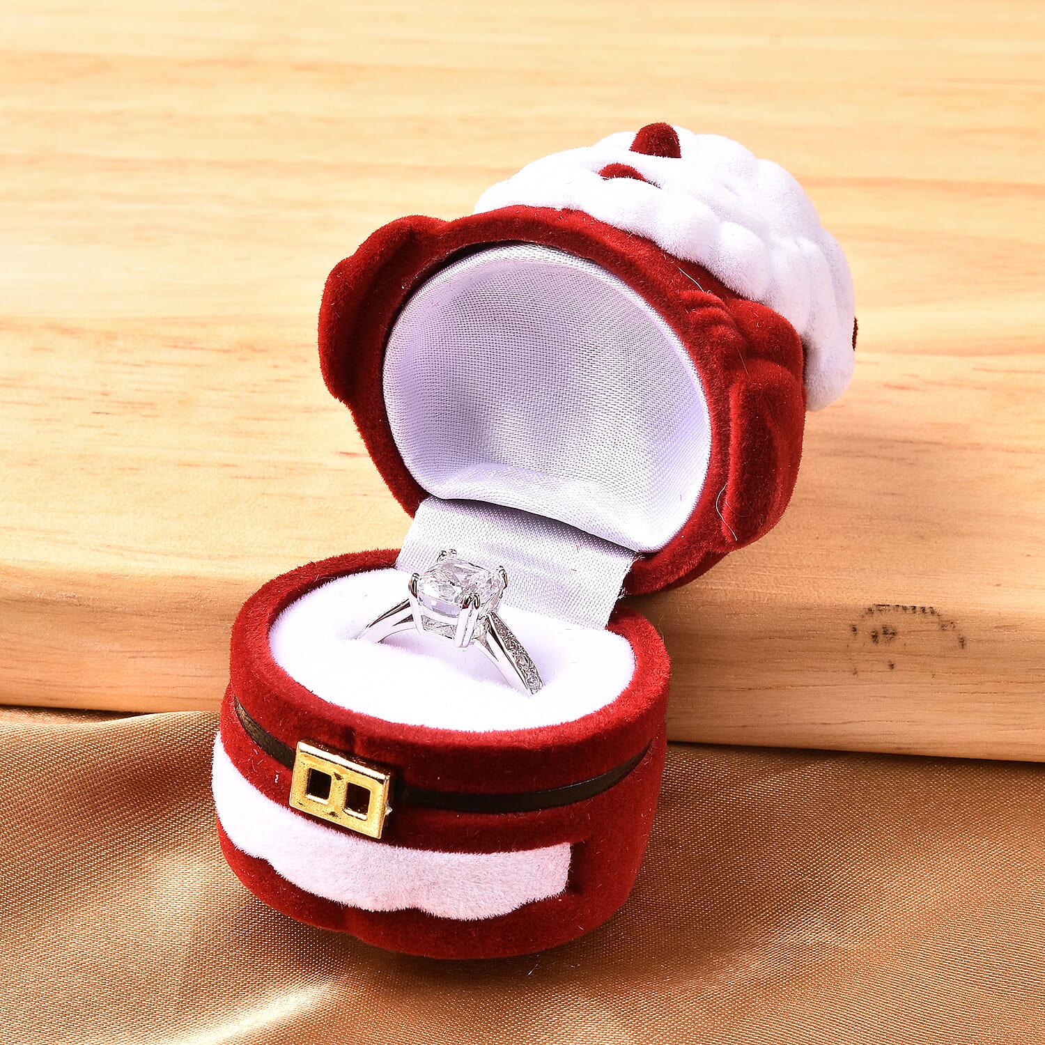 Set of 2 - Santa Claus Velvet Ring Box in White and Red Colour (Size 6x4cm)