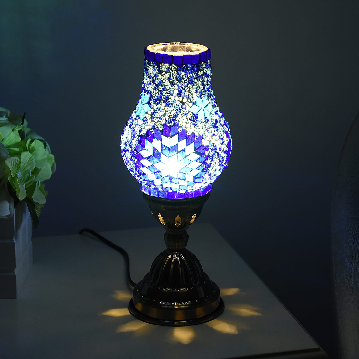Handmade Turkish Blue Glass Mosaic Table Lamp with Bronze Base (Size 28x10cm)