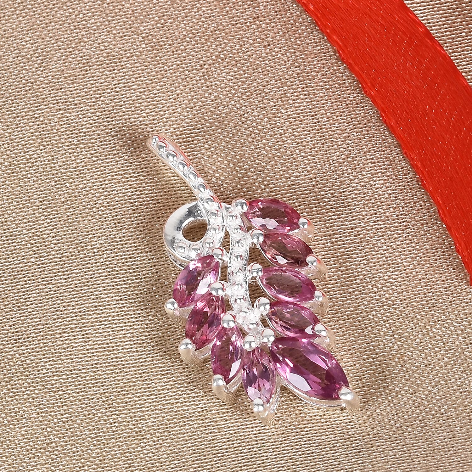 Lotus Garnet Cluster Leaf Pendant in Sterling Silver 1.00 Ct.