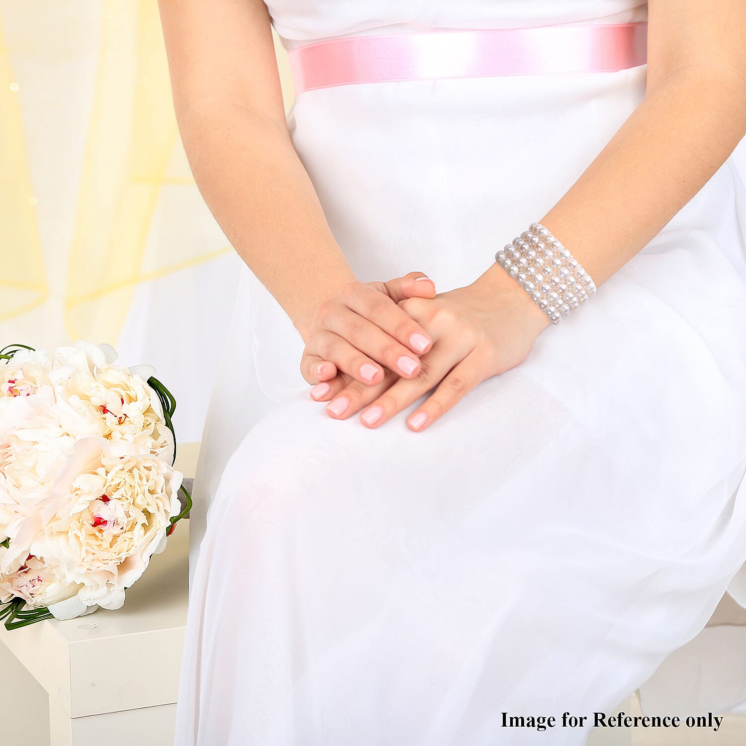 Freshwater White Pearl and Simulated White Diamond Stretchable Bracelet