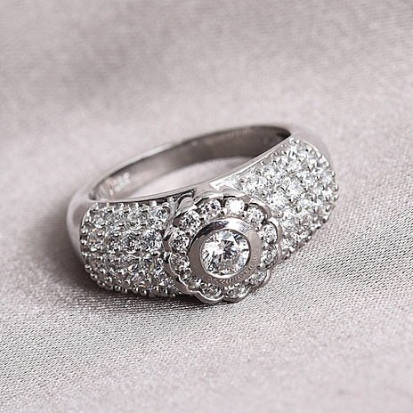Lustro Stella Jewellery | Rings, Earrings, Pendants in UK | TJC