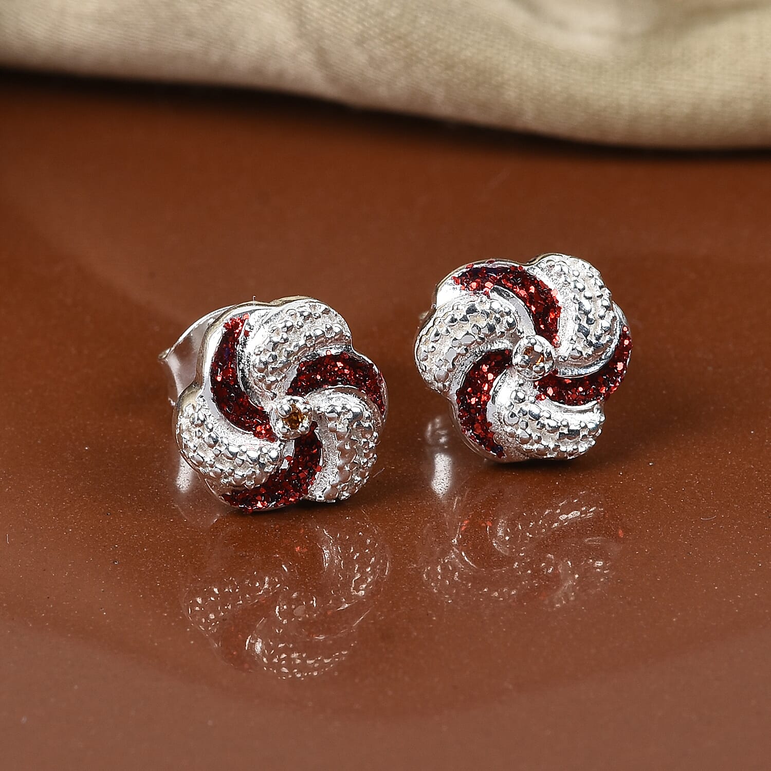 Red Diamond Swirl Design Stud Earrings (with Push Back) in Sterling Silver