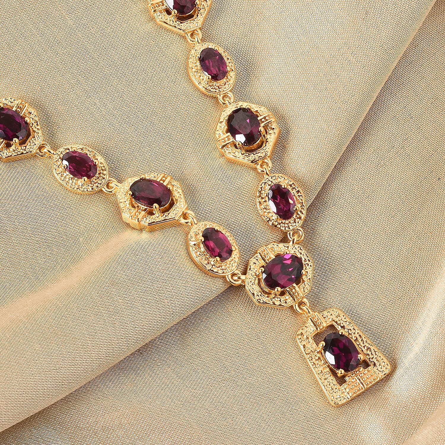Rhodolite Garnet Necklace (Size 18 with 2 inch Extender) in Yellow Gold Vermeil  Overlay Sterling Silver 12.50 Ct, Silver Wt 19.75 Gms