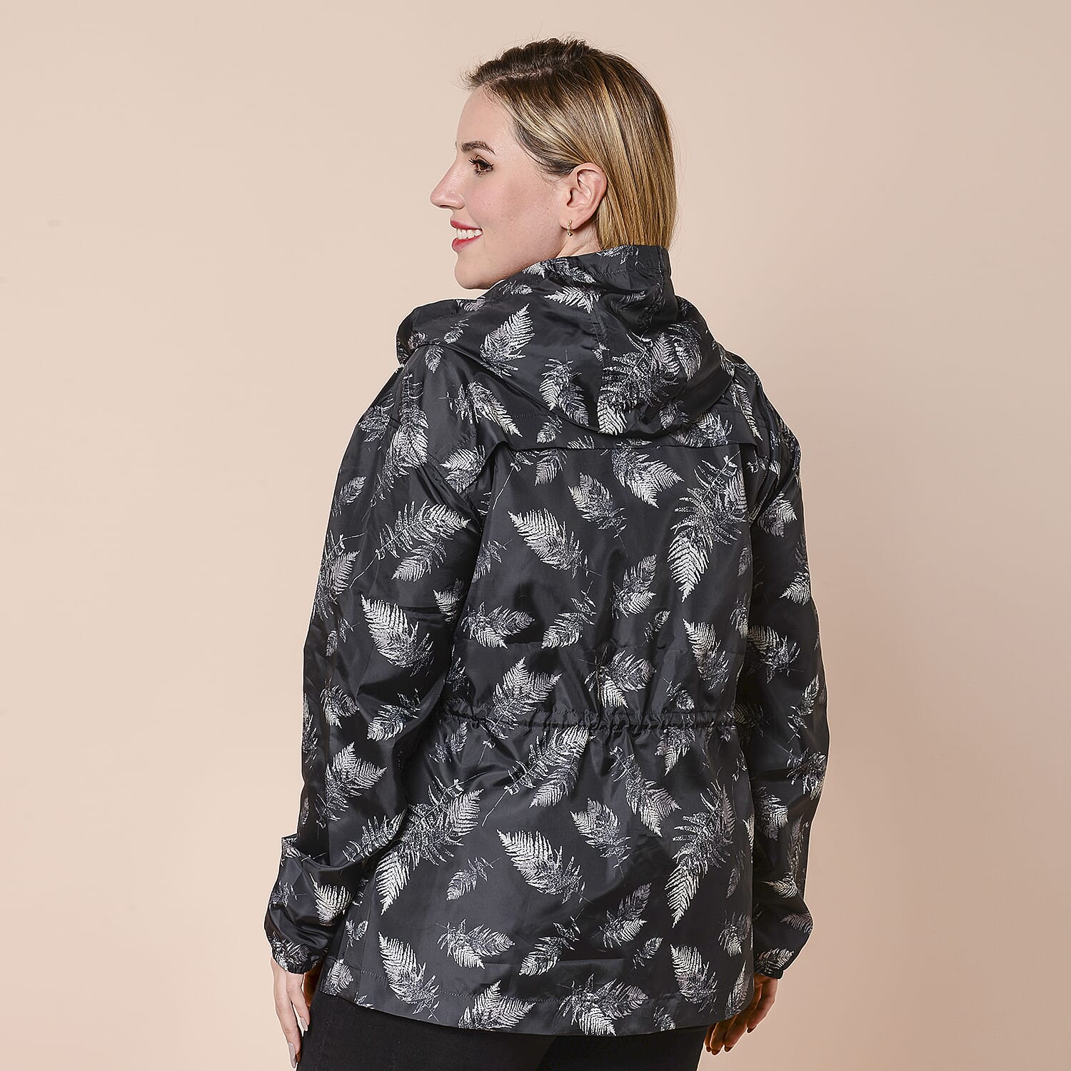 LA MAREY Water and Wind Resistant Packable Black Leaves  Pattern Jacket - One Size - 8-18