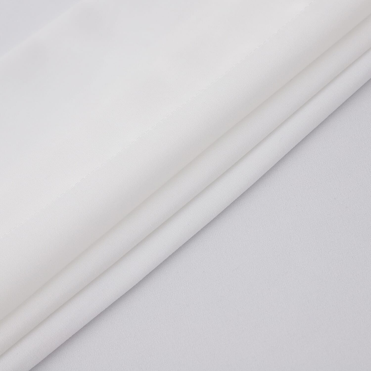 4 Piece Set Solid Microfibre 1 Flat Sheet, 1 Fitted Sheet and 2 Pillowcases