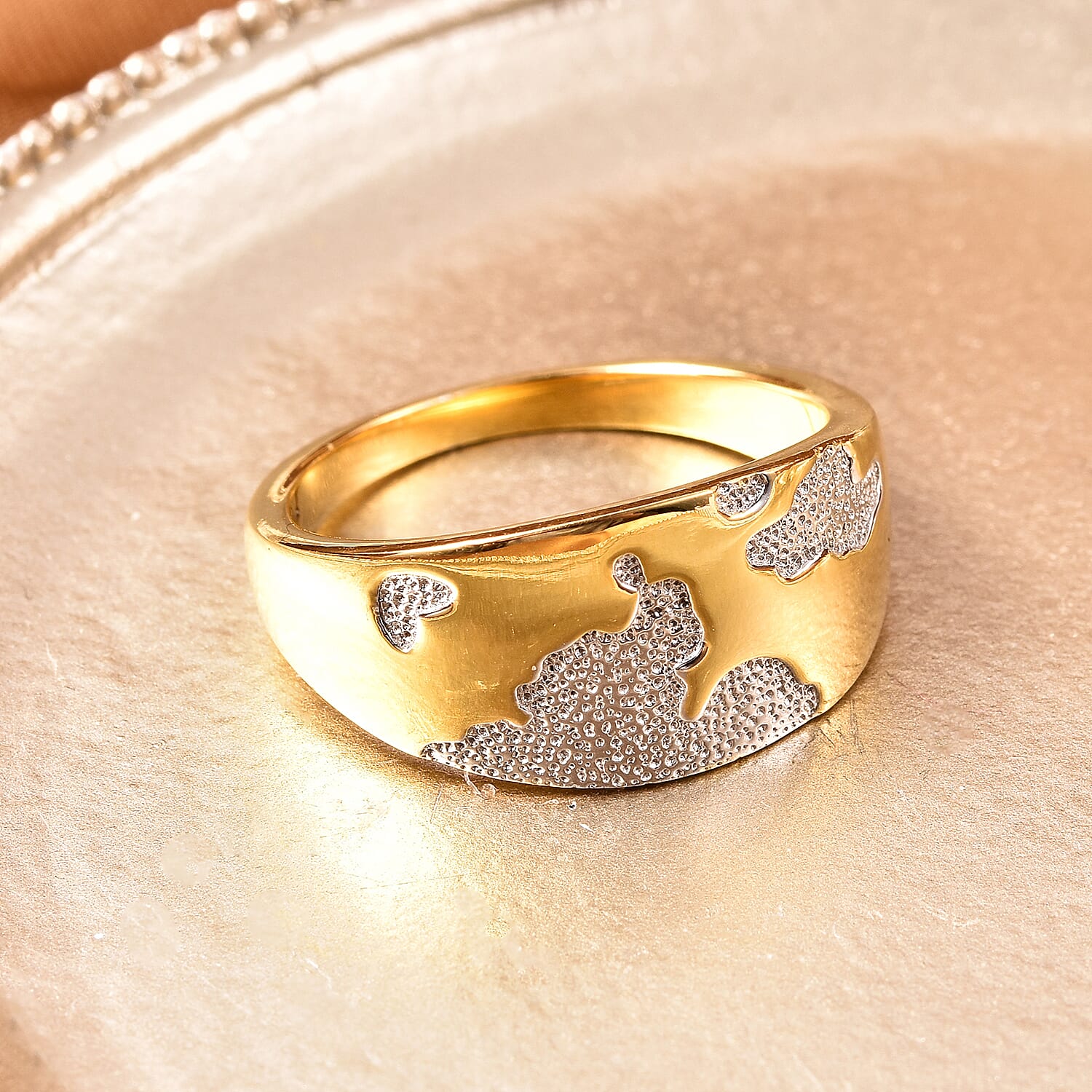 RACHEL GALLEY Two Tone Overlay Sterling Silver Earth-Inspired Ring