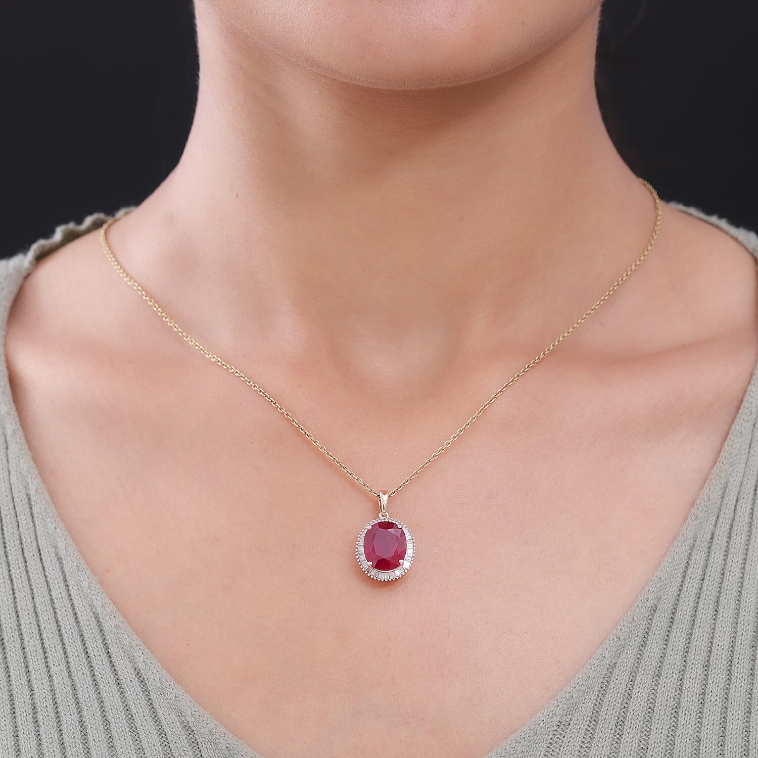 9K Yellow Gold African Ruby & Diamond Halo Pendant 8.55 Ct