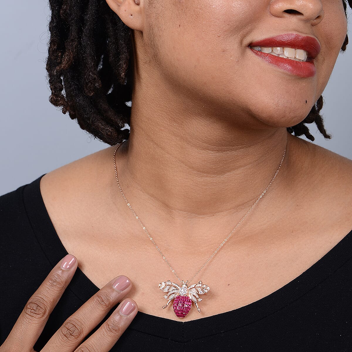 Lustro Stella - Simulated Ruby, Simulated Diamond and Simulated Emerald Pendant or Brooch in Rose Gold Overlay Sterling Silver, Silver Wt 6.30 Gms