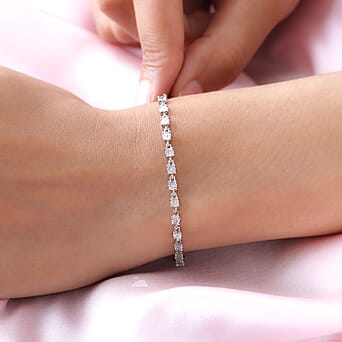 https://tjcuk.sirv.com/Products/37/3/3735166/Diamond-Bracelet-(Size-with-Extender)-with-Lobster-Clasp-in-Platinum-P_3735166_2.jpg?w=342&h=342