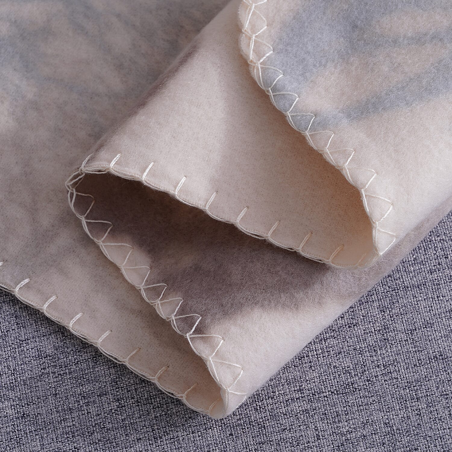 Fleece Printed Blanket with Horse Stitching (Size: 130x170cm) -  Beige