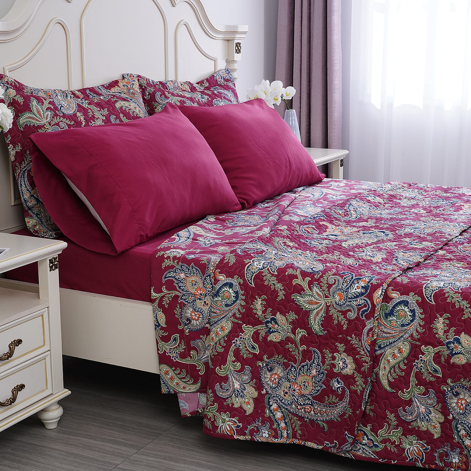 3 Piece Set - Microfiber Paisley Floral Printed Quilt and 2 Pillow Case - Burgundy and Multi