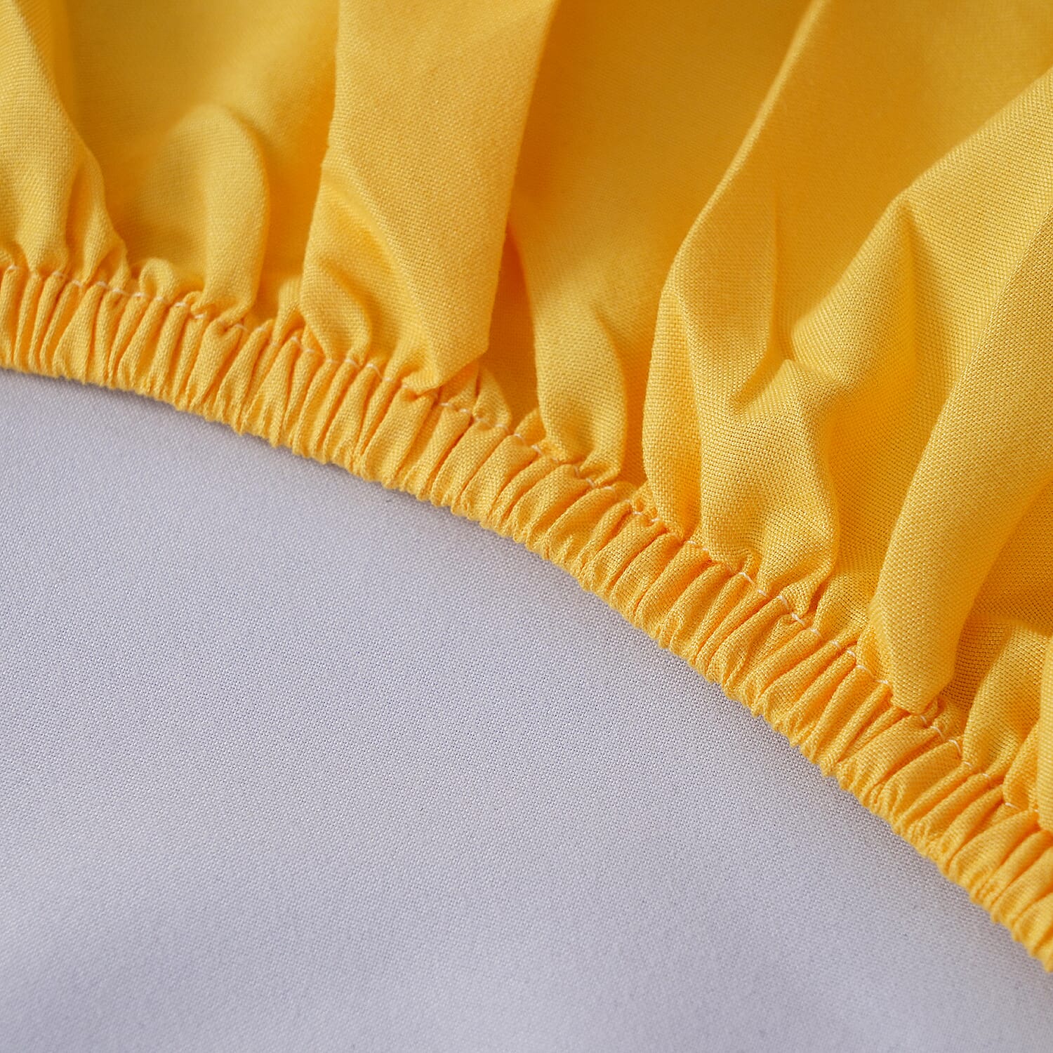 3 Piece Set - Microfibre Floral Printed Quilt (240x260Cm) and 2 Pillow Case (50x70Cm) - Yellow