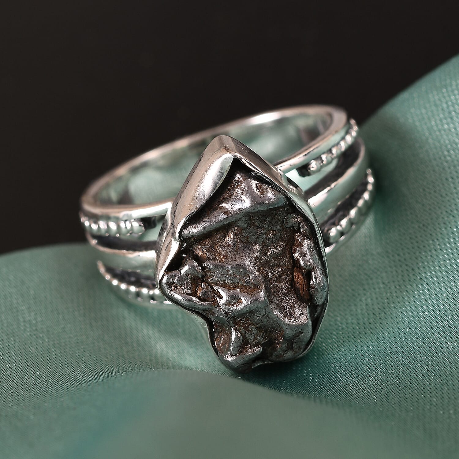 Artisan Crafted - Meteorite Ring in Sterling Silver 12.00 Ct.