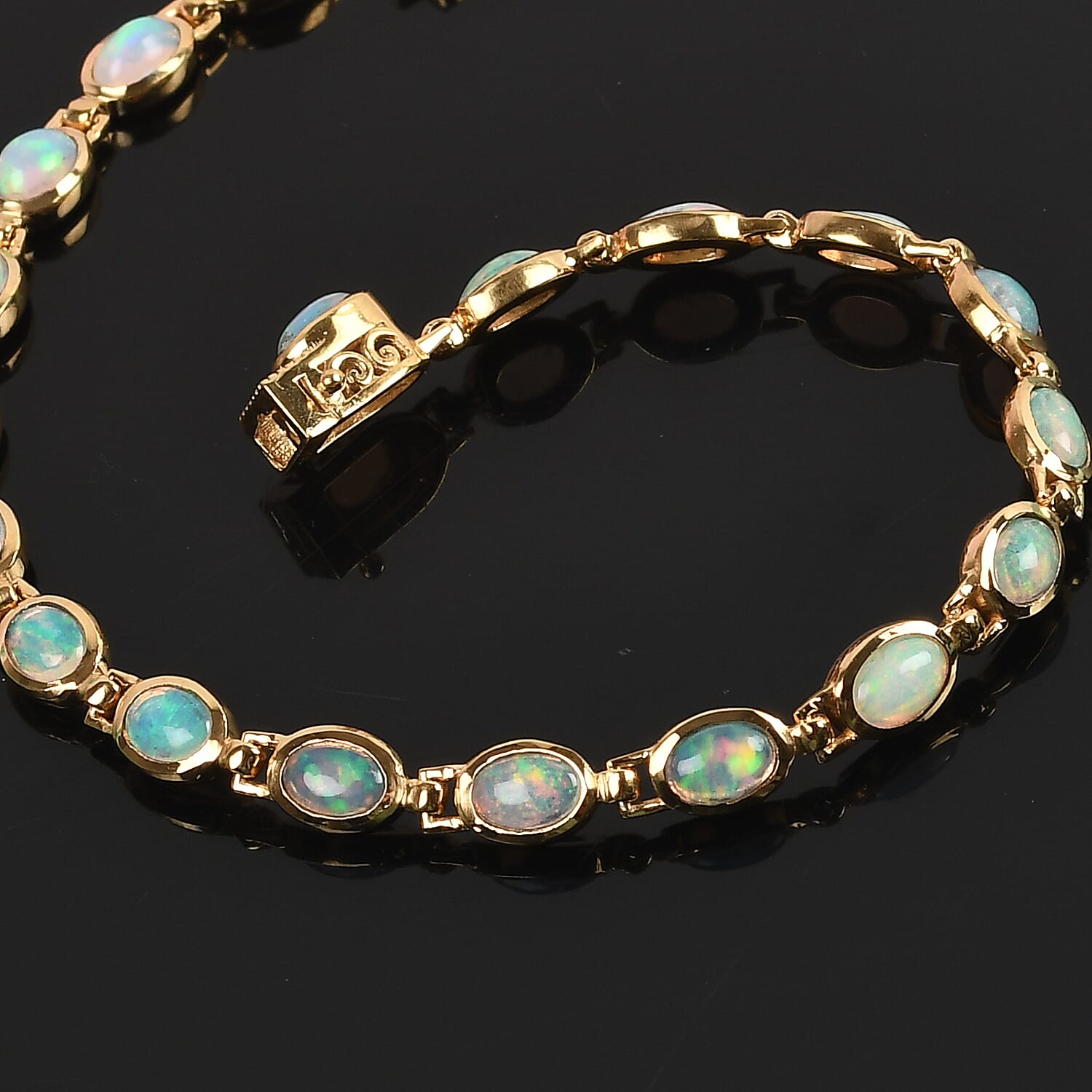 Ethiopian Opal Bracelet in 14K Gold Overlay Sterling Silver 5.25 ct,  Sliver Wt. 8 Gms  5.250  Ct.