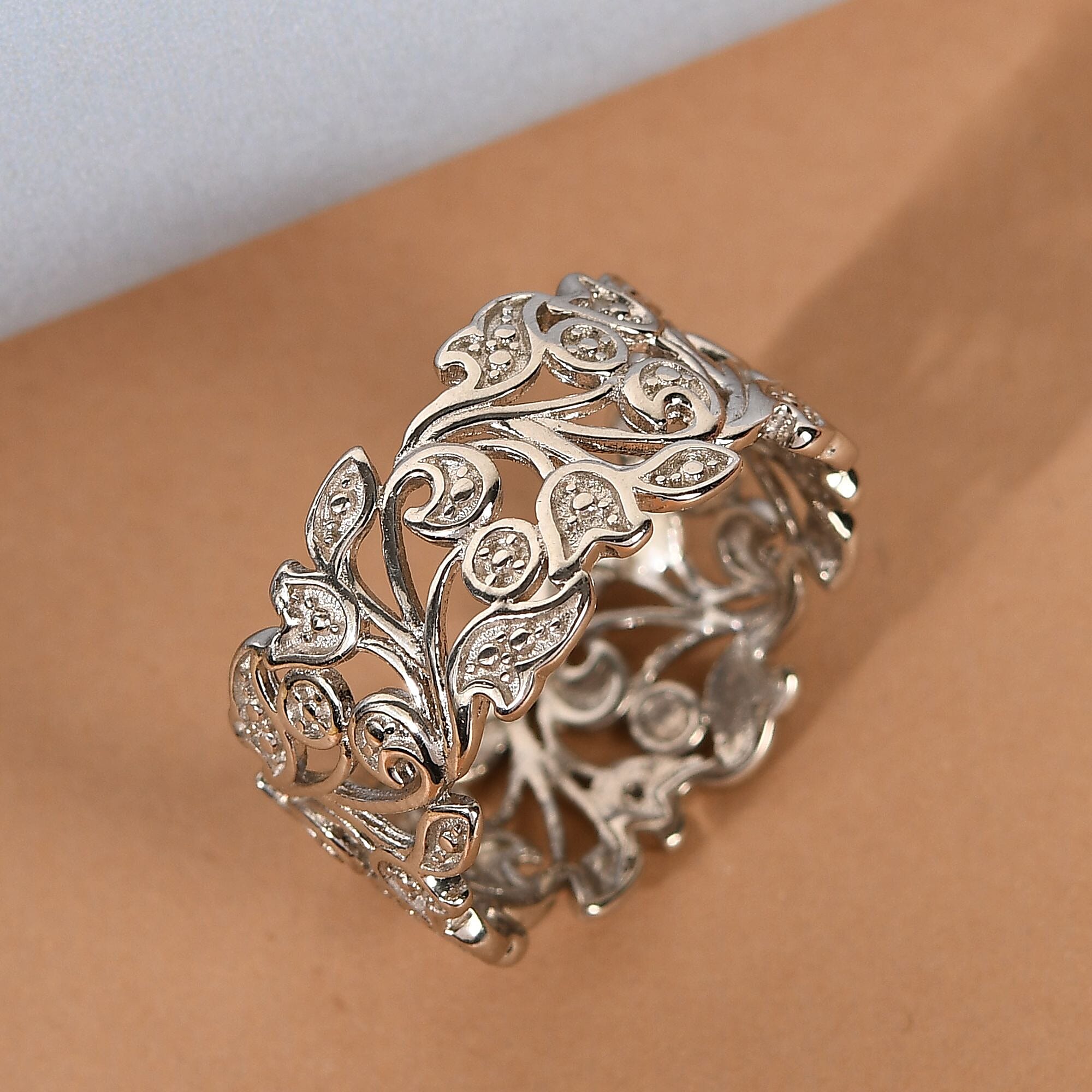 Diamond Leaf Ring in Sterling Silver 0.005 Ct