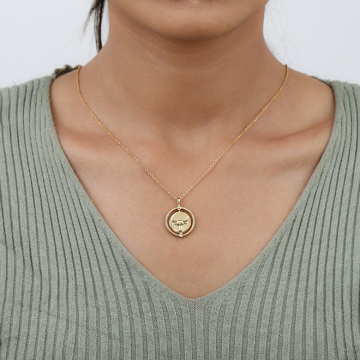 Sundays Child Taurus Zodiac Pendant with Chain (Size 20) in Yellow Gold Tone