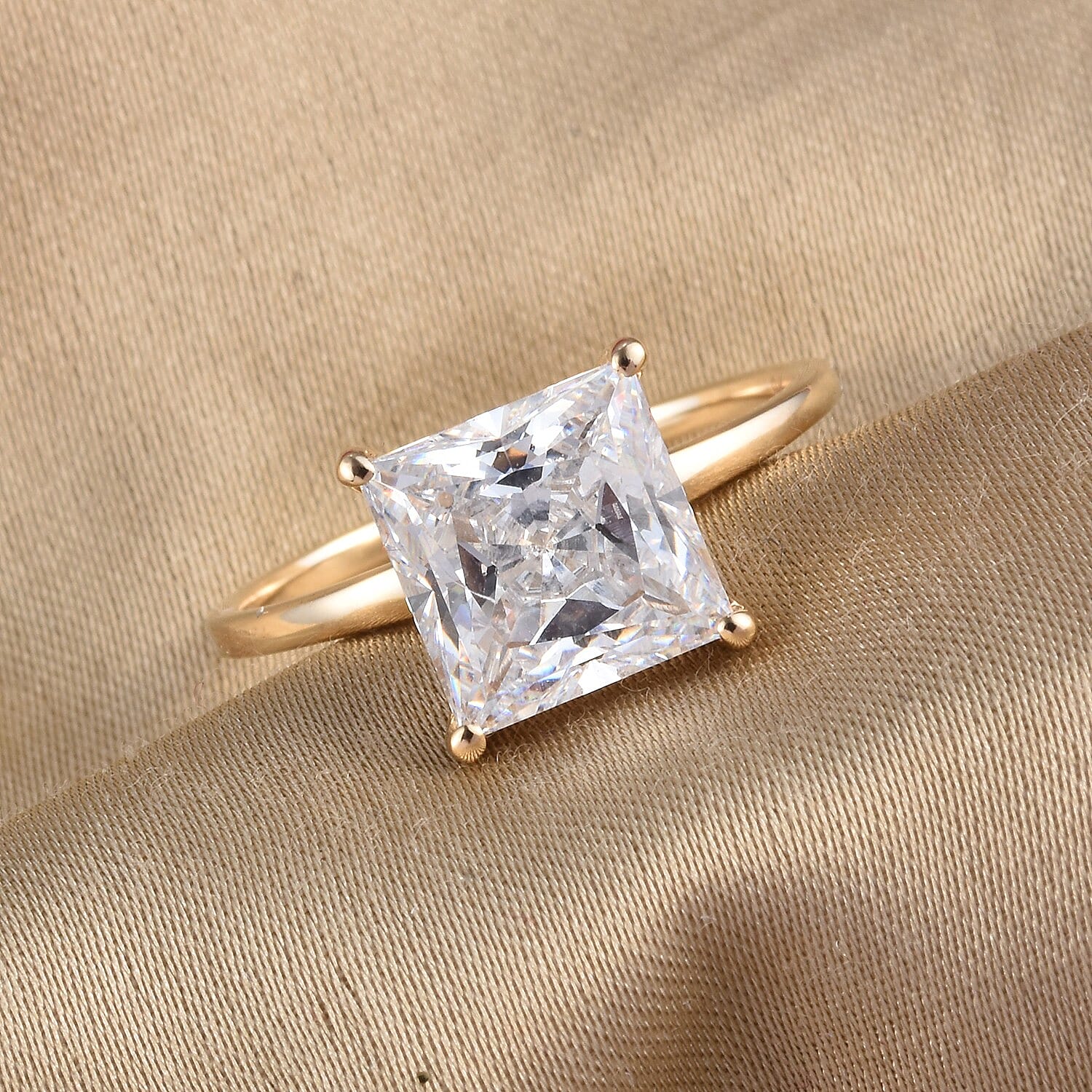 Lustro Stella 9K Yellow Gold Solitaire Ring Made with Finest CZ