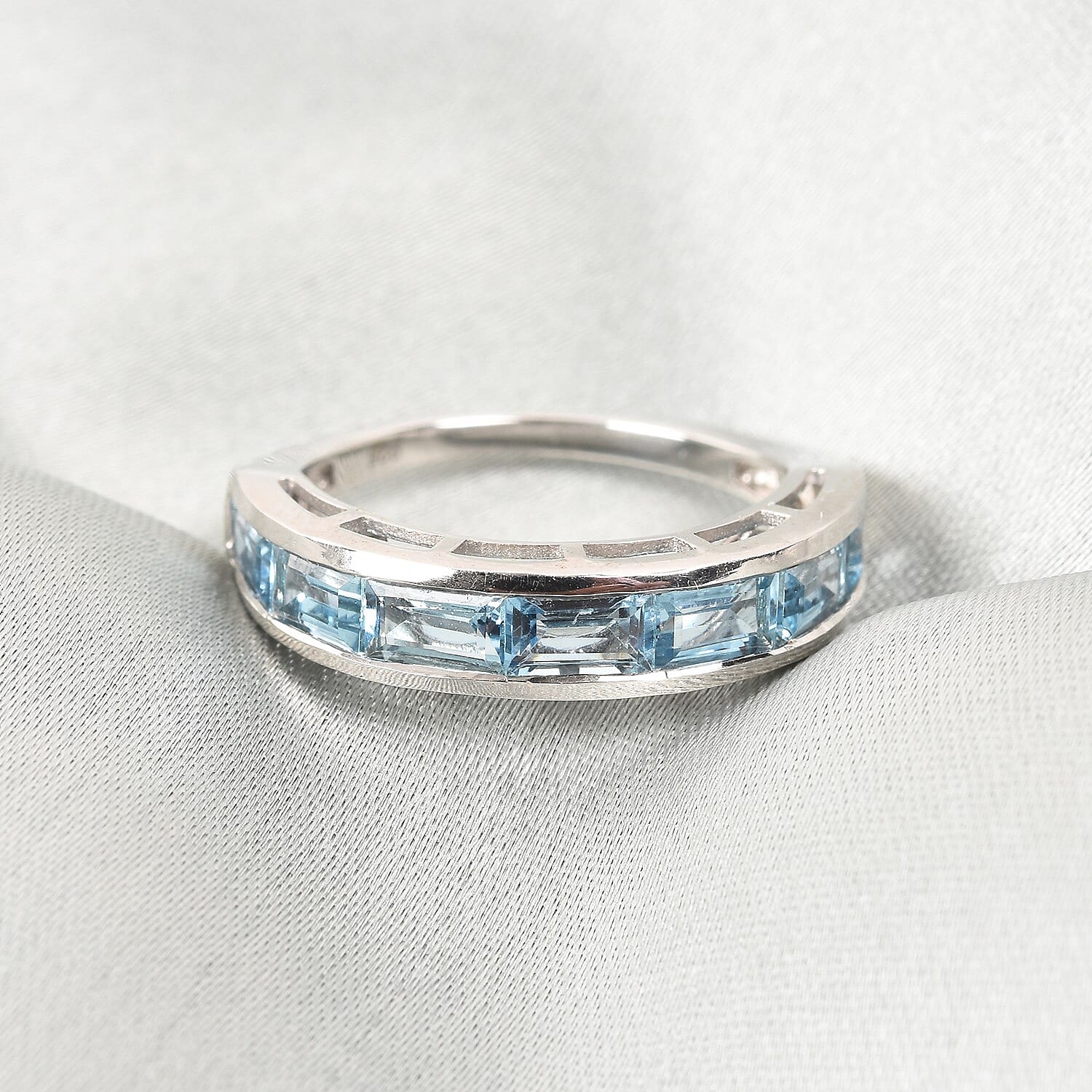 Santamaria Aquamarine Band Ring in Platinum Overlay Sterling Silver 1.50 Ct.