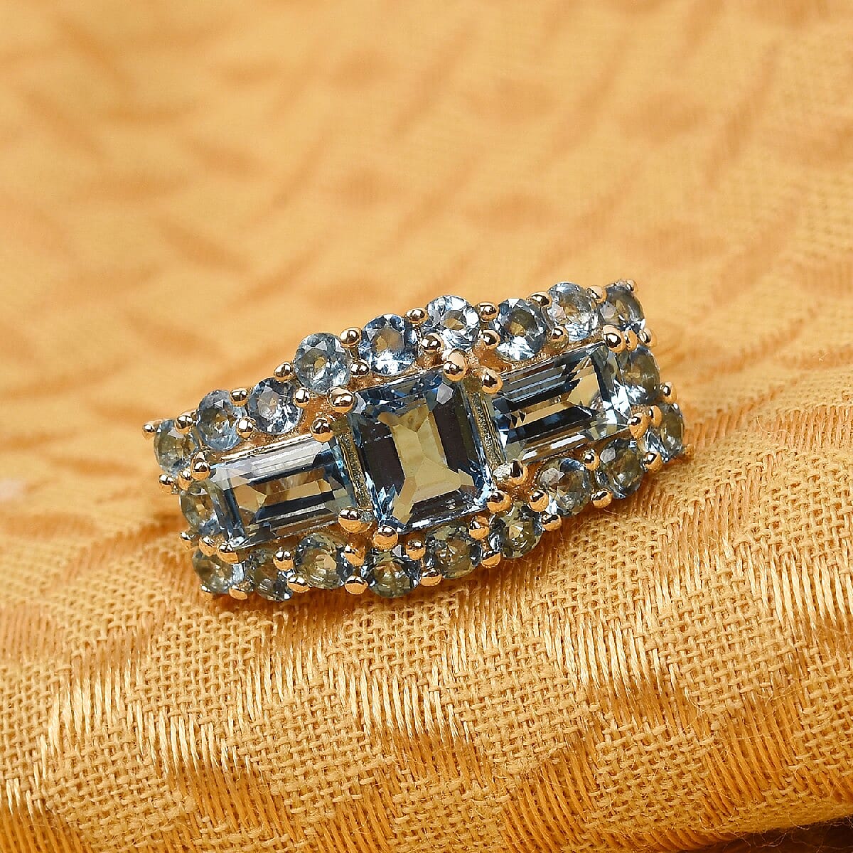 9K Yellow Gold Santamaria Aquamarine Ring 1.54 Ct.