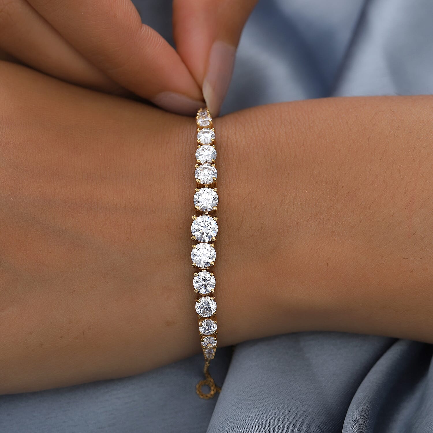 Lustro Stella 14K Yellow Gold Overlay Sterling Silver Bracelet (Size 6.5-9.5) 7.76 Ct.