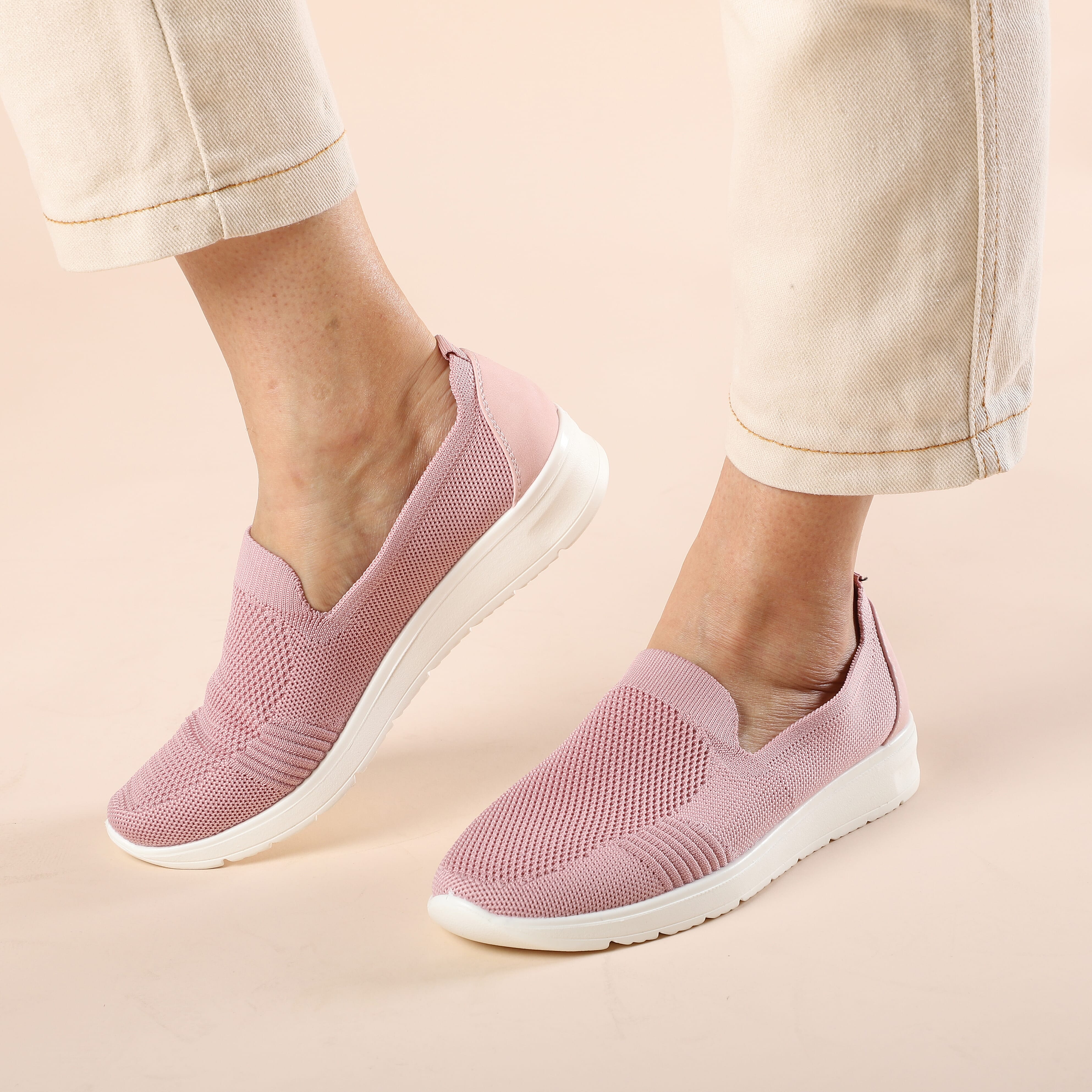 LA MAREY Flexible and Comfortable Women Shoes in Pink (Size 5)