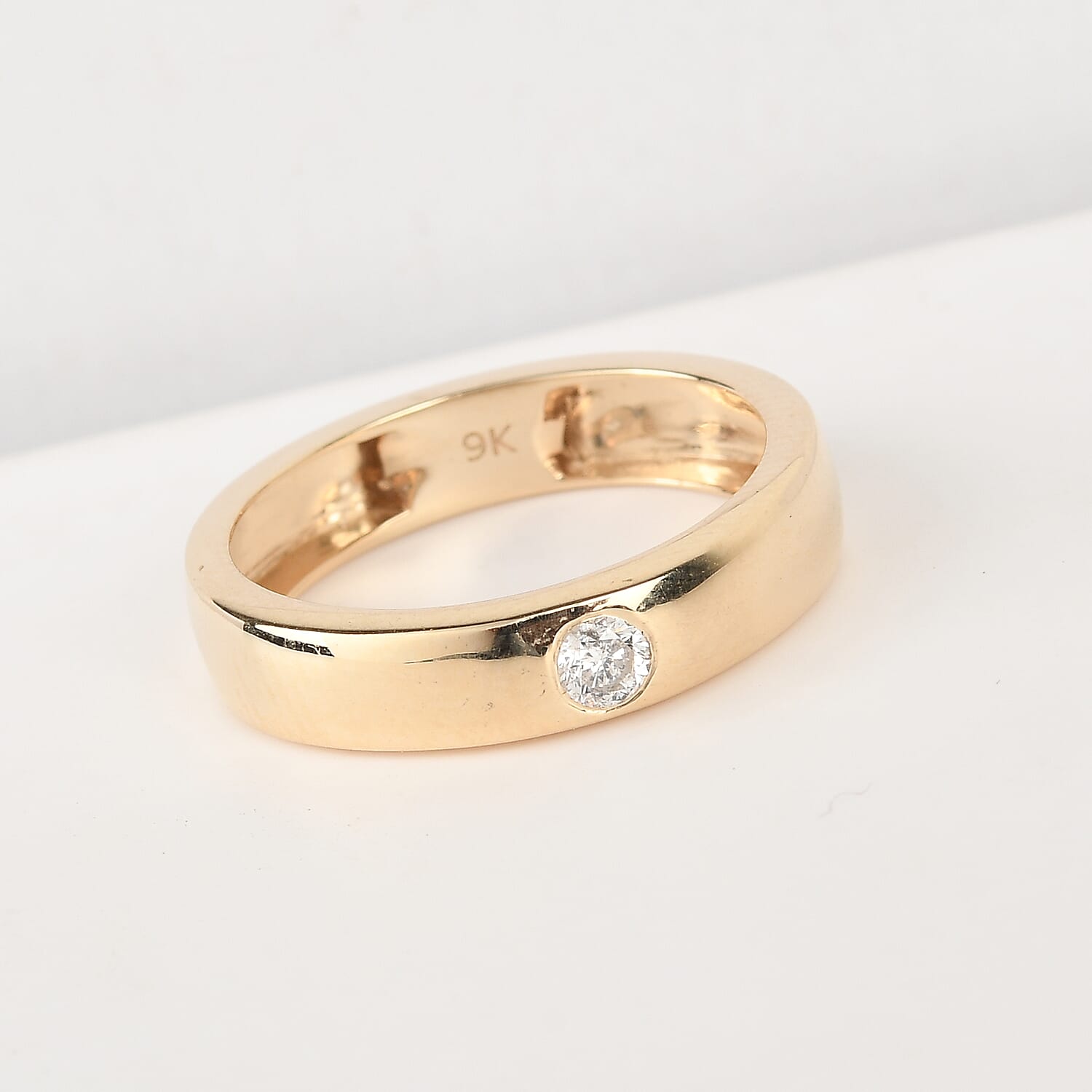 9K Yellow Gold SGL Certified White Diamond Flush Setting Band Ring 0.10 Ct.