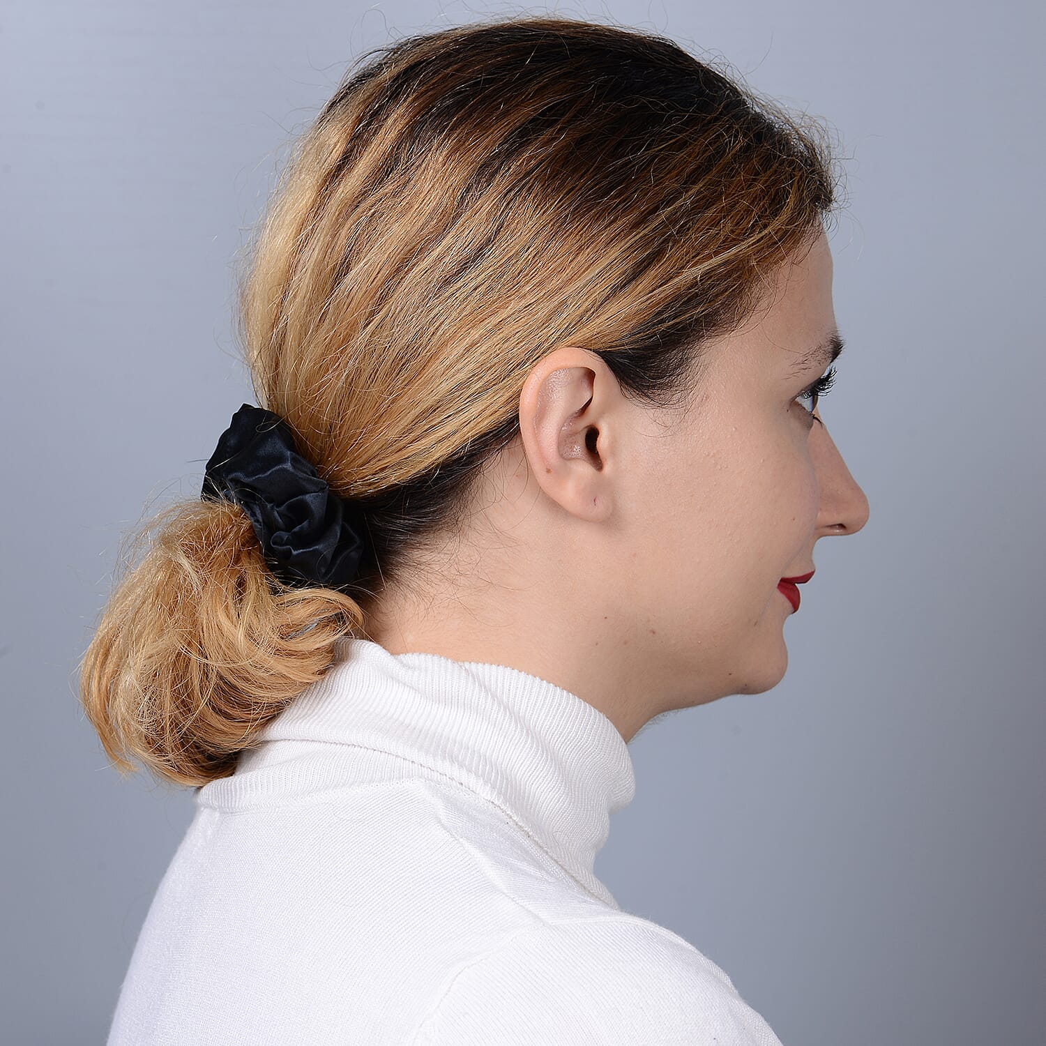 Set of 4 - 100% Mulberry Silk Scrunchies in Black, Pink, Navy & Champagne