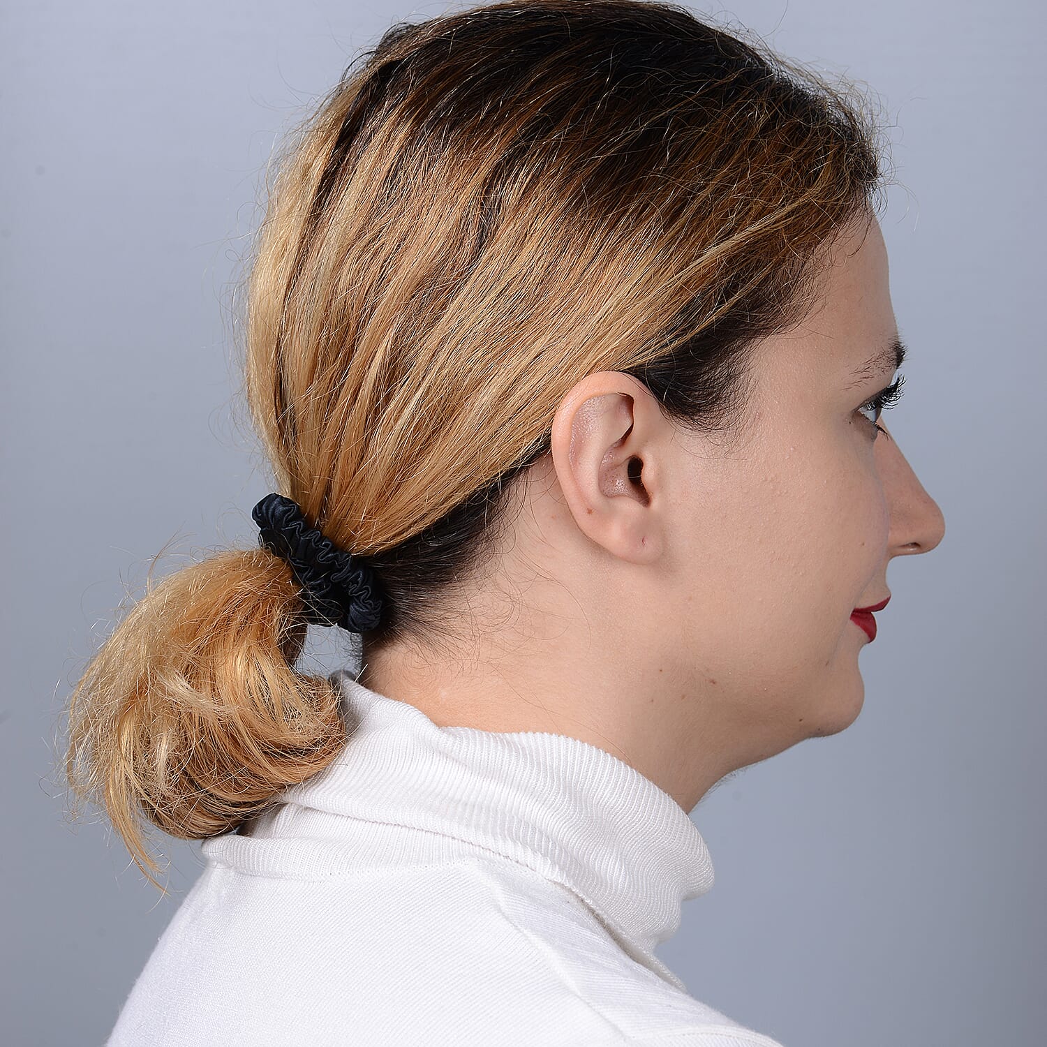 Set of 4 (Thin) - 100% Mulberry Silk Scrunchies in Black, Pink, Navy - Champagne