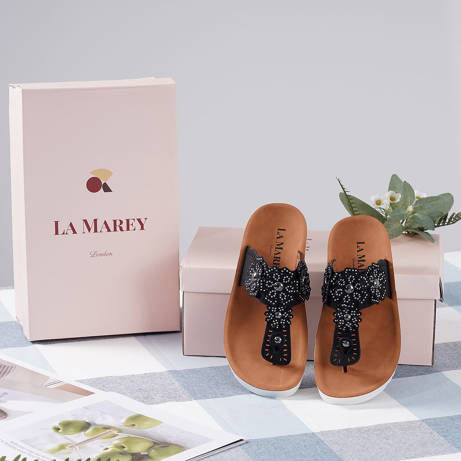 LA MAREY Floral Pattern Sandals (Size 3) - Black