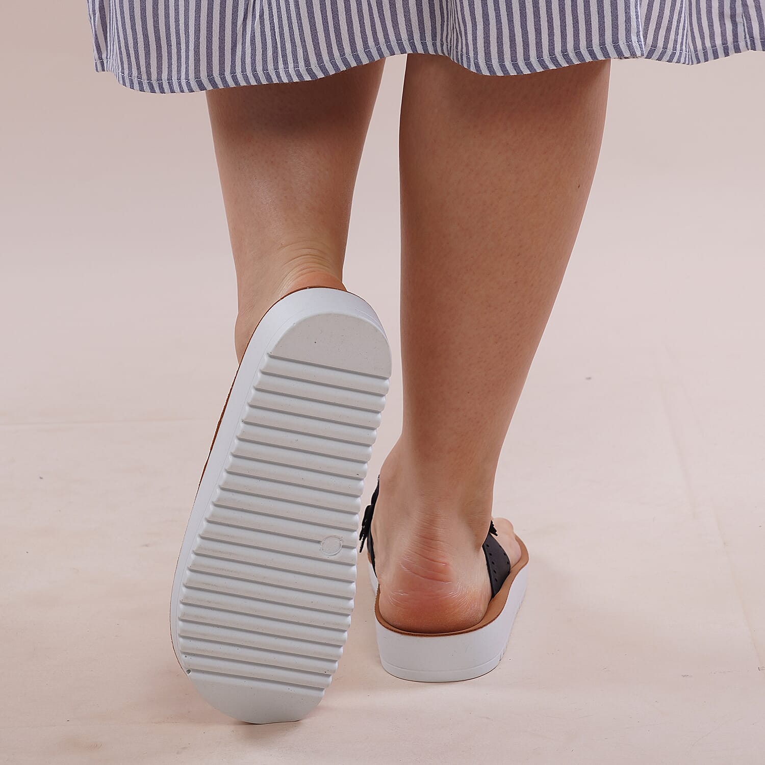 LA MAREY Floral Pattern Sandals (Size 3) - Black