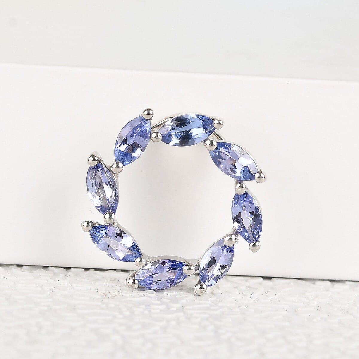 Tanzanite Circle Pendant in Platinum Overlay Sterling Silver 1.00 Ct.