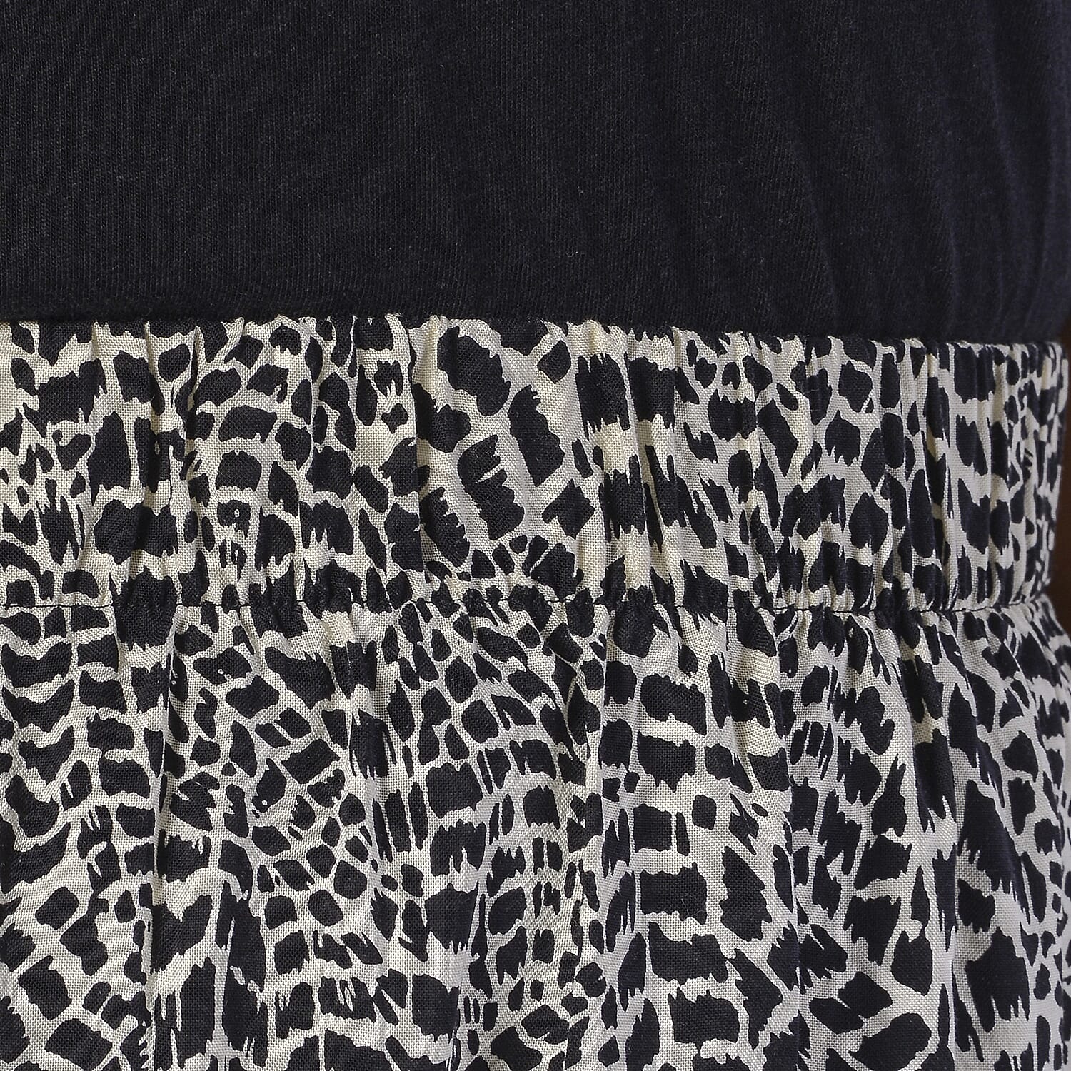 LA MAREY Leopard Printed Midi Skirt - Black