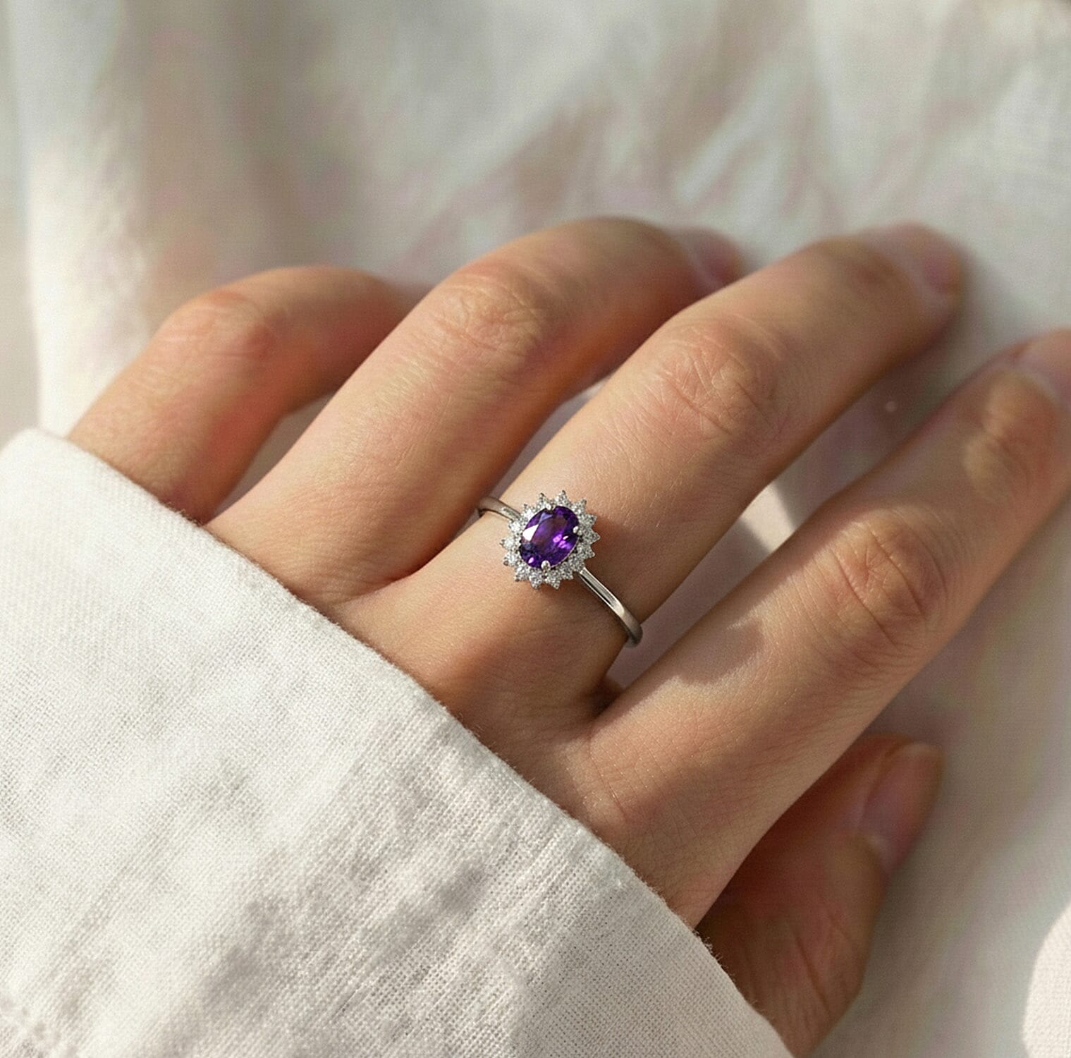 Princess Diana Inspired Halo Ring in Sterling Silver