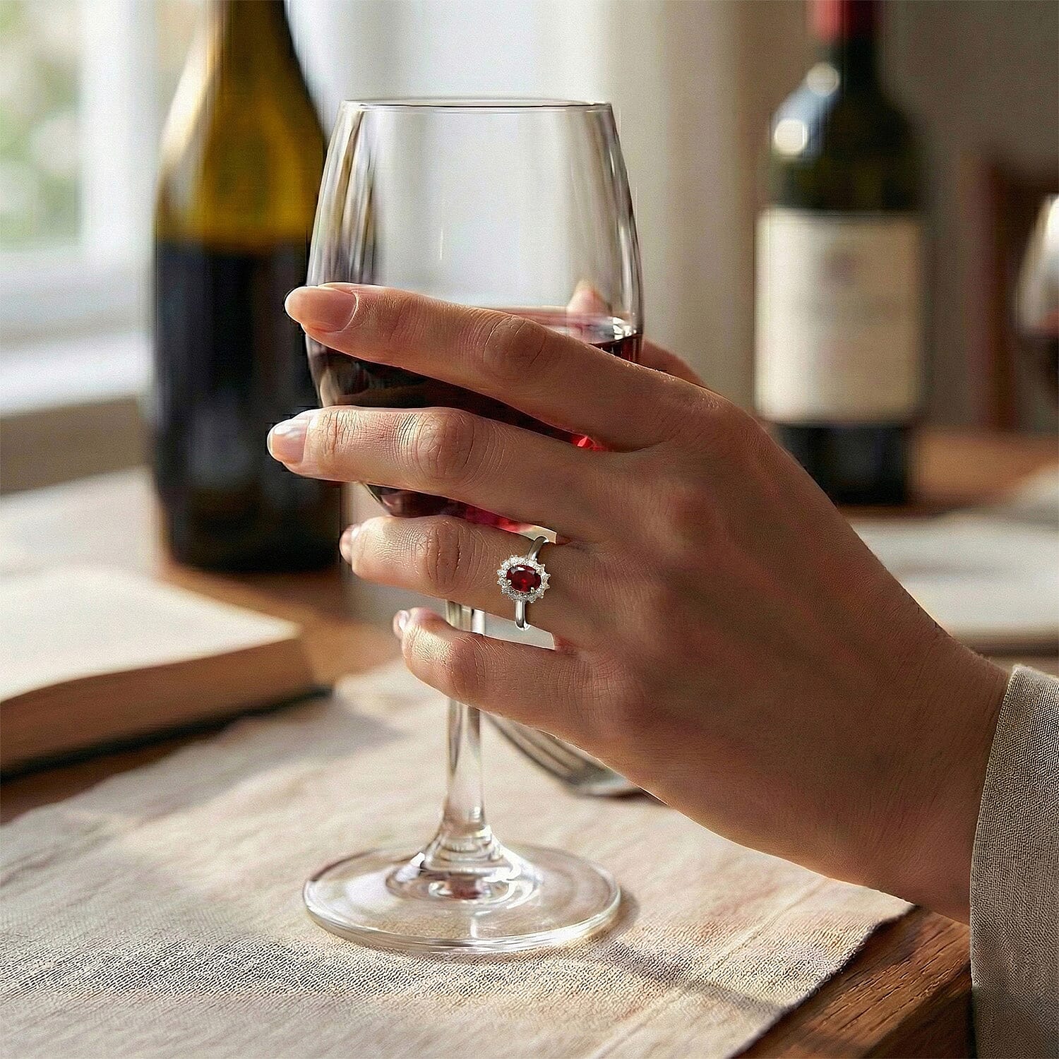 Princess Diana Inspired Halo Ring in Sterling Silver