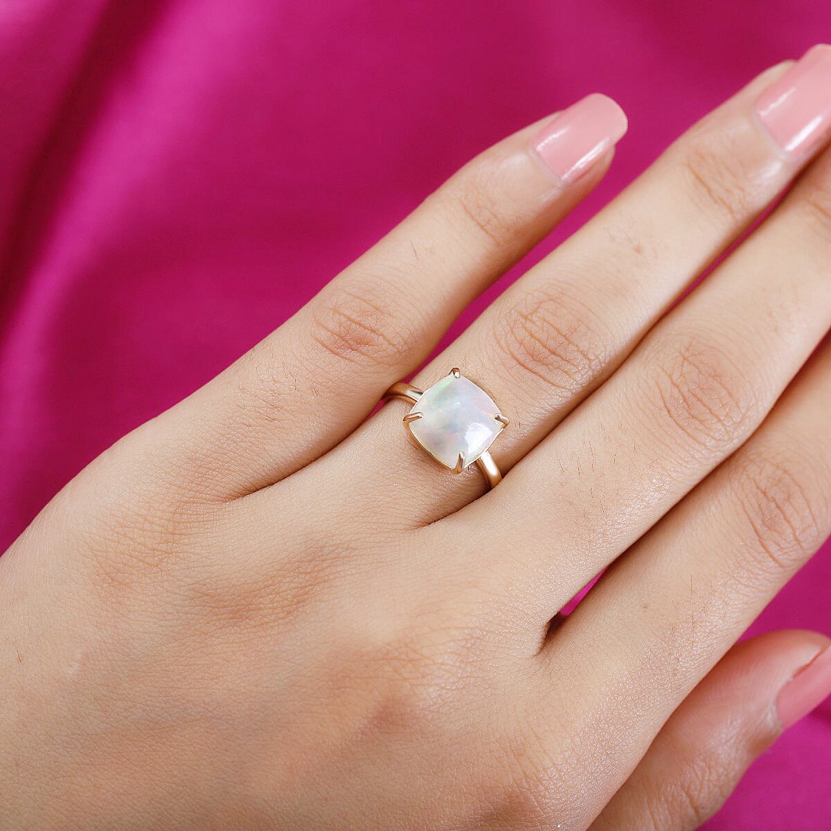 9K Yellow Gold Ethiopian Welo Opal Solitaire Ring 3.100 Ct.