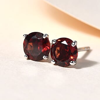https://tjcuk.sirv.com/Products/38/1/3815302/2-Ct.-Red-Garnet-Solitaire-Stud-Earrings-in-Platinum-Plated-Sterling-S_3815302_1.jpg?w=342&h=342