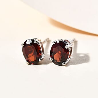 https://tjcuk.sirv.com/Products/38/1/3815685/1.62-Ct.-Red-Garnet-Earrings-in-Solitaire-Platinum-Plated-Sterling-Sil_3815685_1.jpg?w=342&h=342